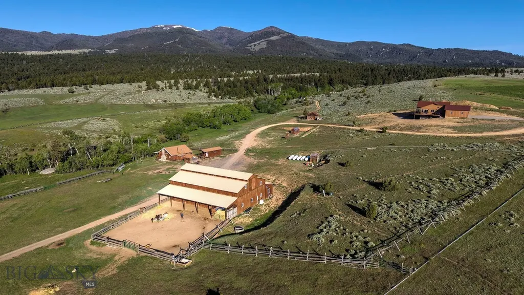 5845 Dry Creek Ranch Road Whitehall MT 59759