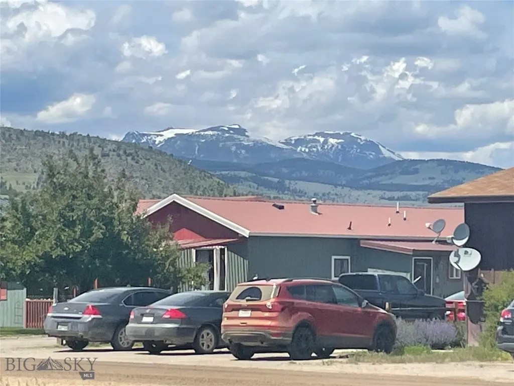 511 W Hugel Ennis MT 59729