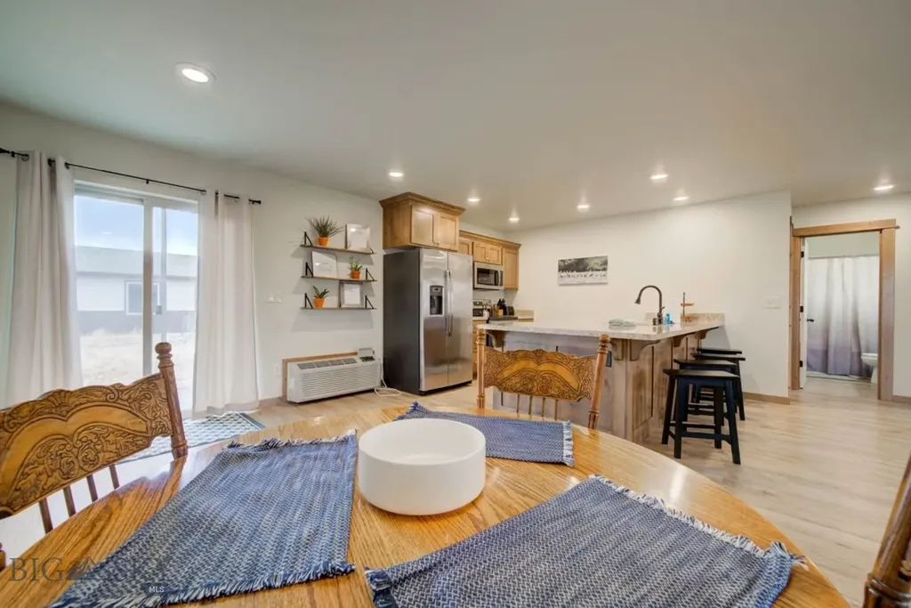511 W Hugel Ennis MT 59729