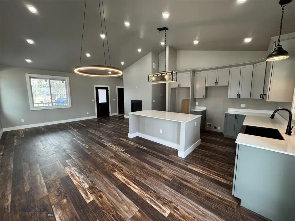 3120 Keokuk Butte MT 59701