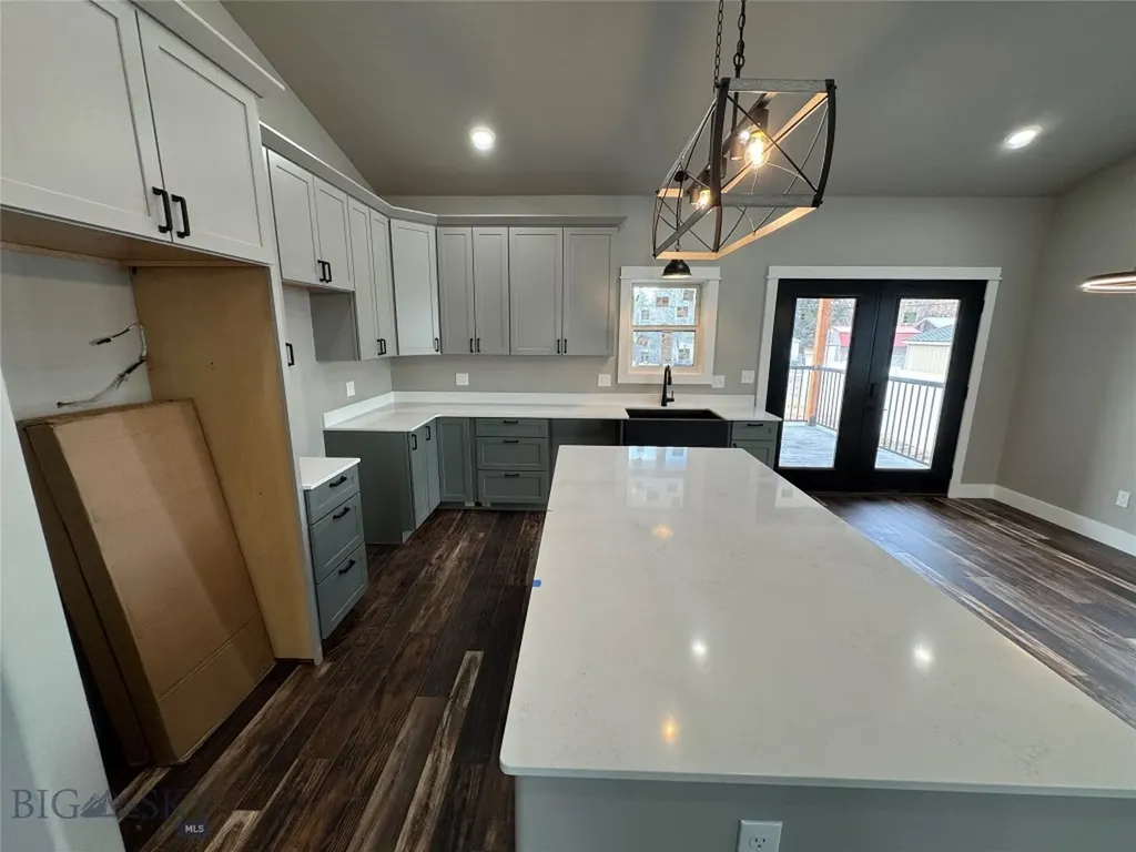 3120 Keokuk Butte MT 59701