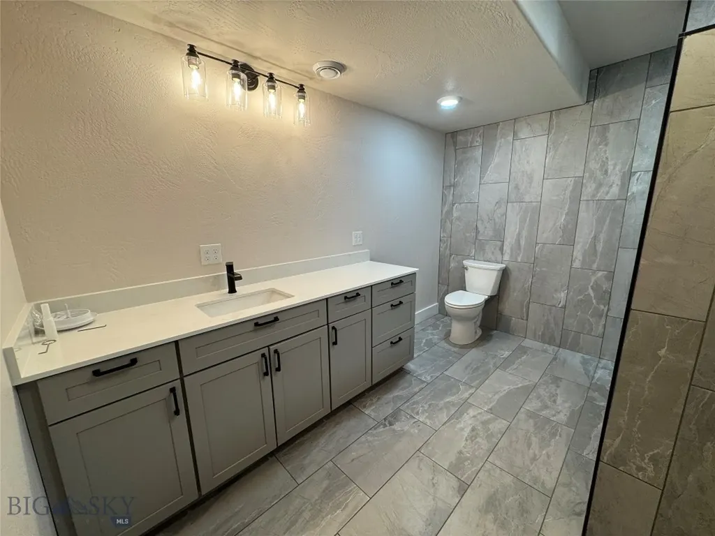 3120 Keokuk Butte MT 59701