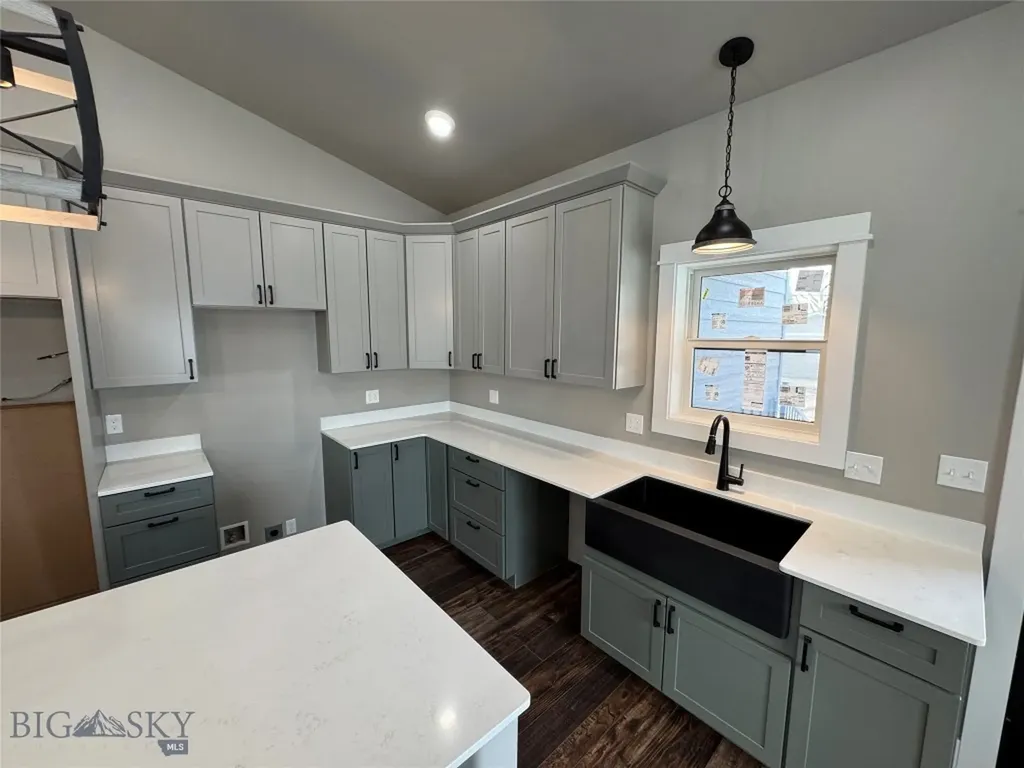 3120 Keokuk Butte MT 59701