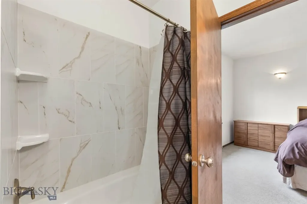 2525 Shatto Drive Belgrade MT 59714