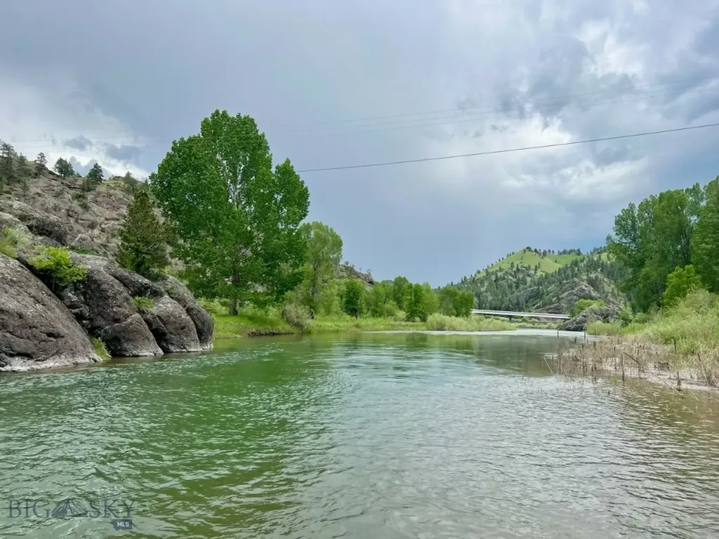 20 Eagle Rock Lane Cascade MT 59421