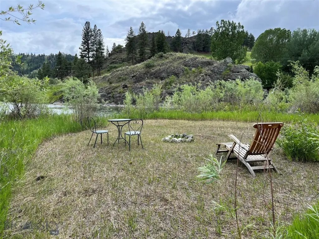 20 Eagle Rock Lane Cascade MT 59421