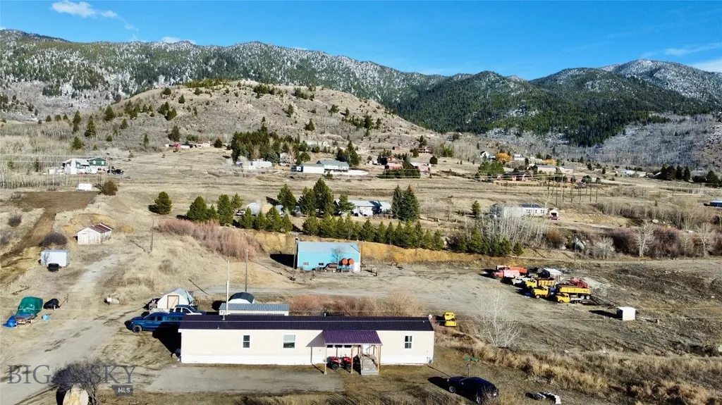 3320 Saddle Rock Road Butte MT 59701
