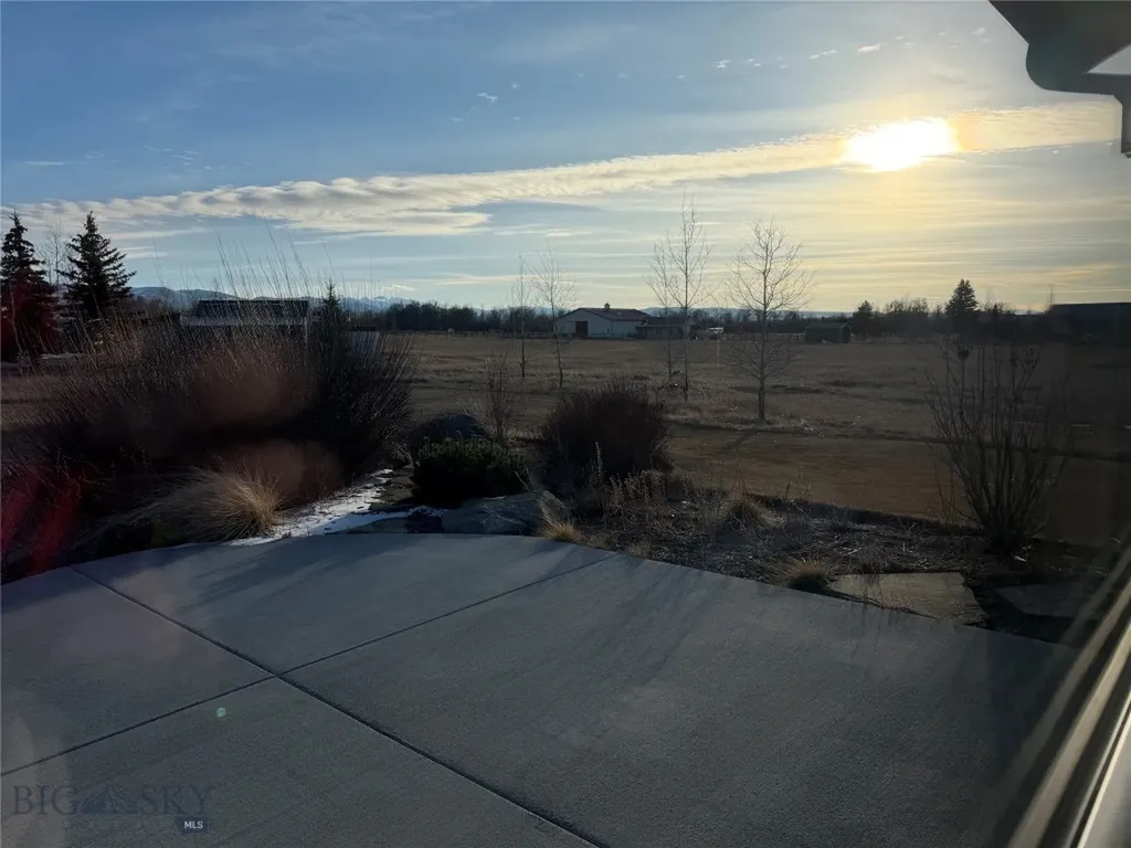 31 Cayuse Trail Bozeman MT 59718