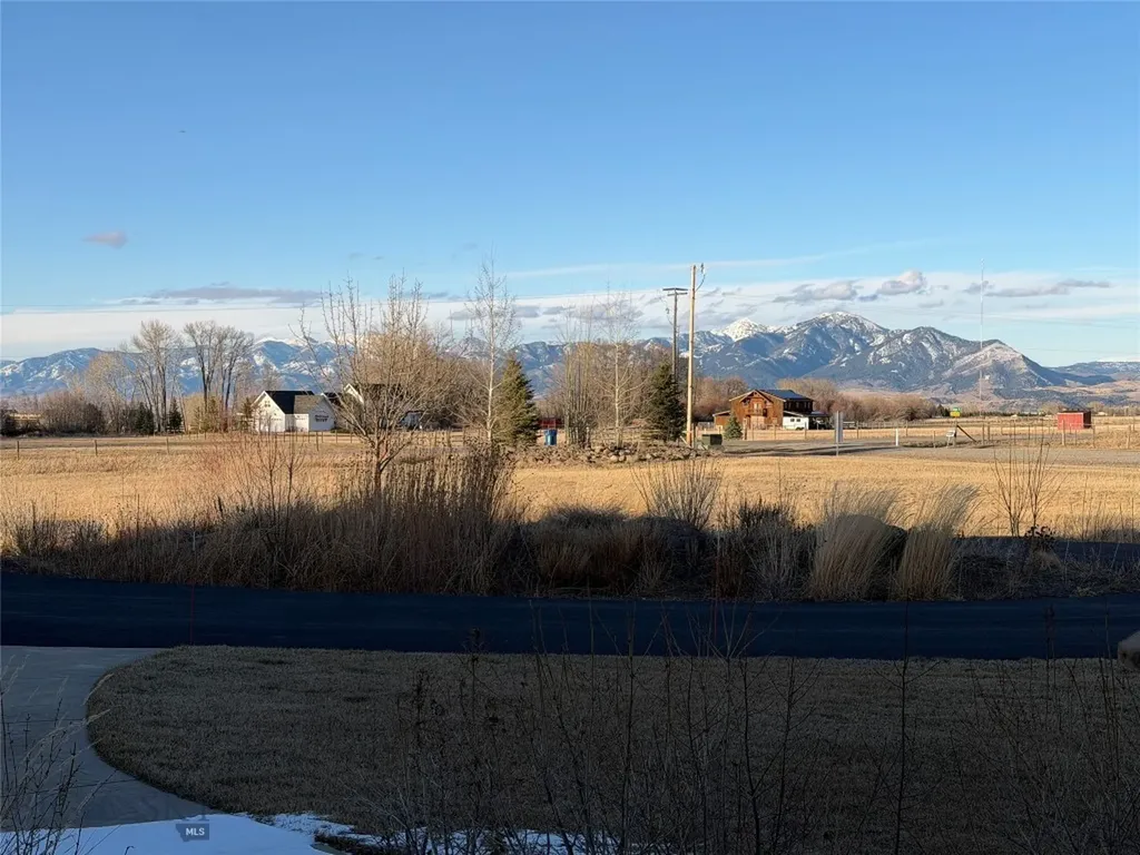 31 Cayuse Trail Bozeman MT 59718