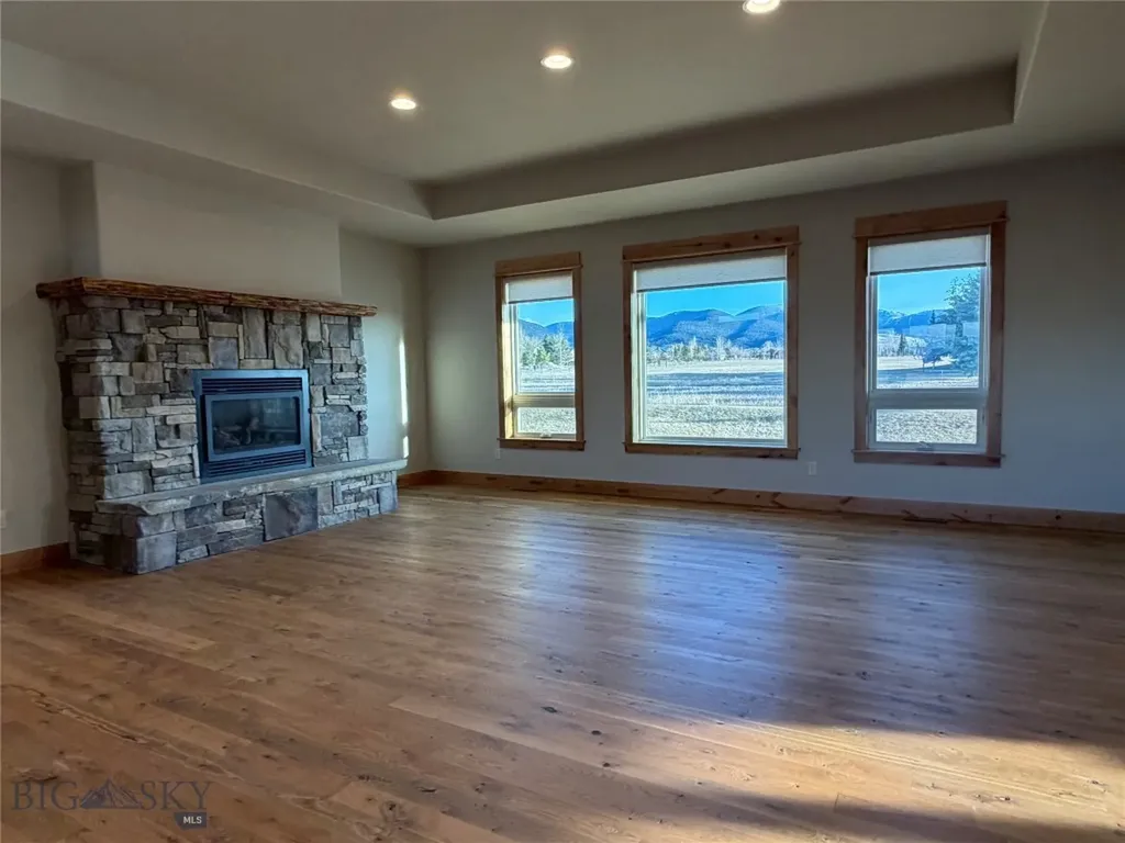 31 Cayuse Trail Bozeman MT 59718