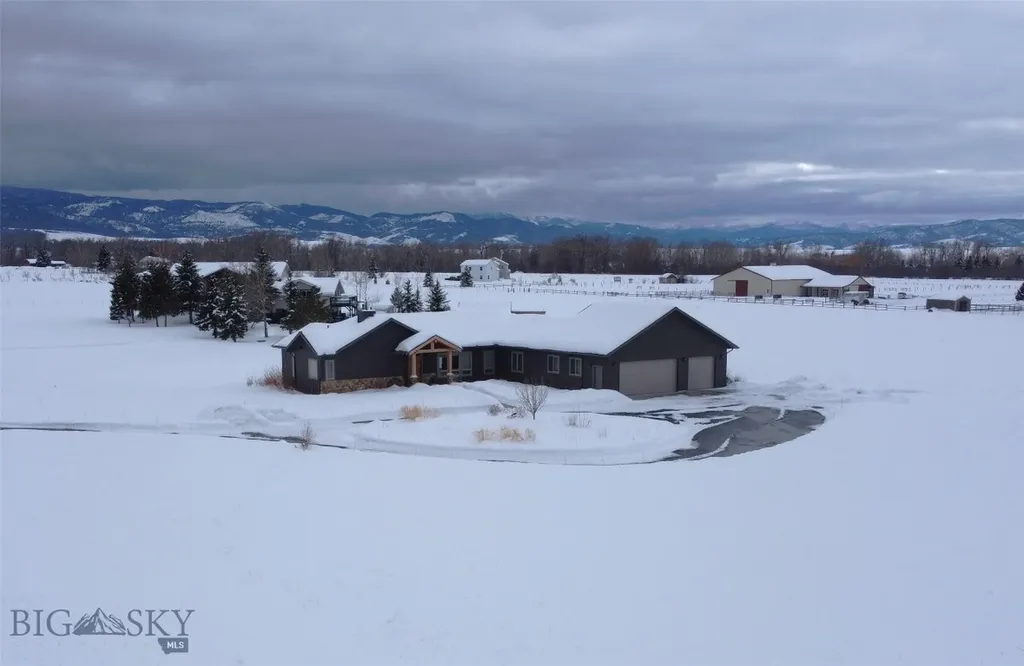 31 Cayuse Trail Bozeman MT 59718