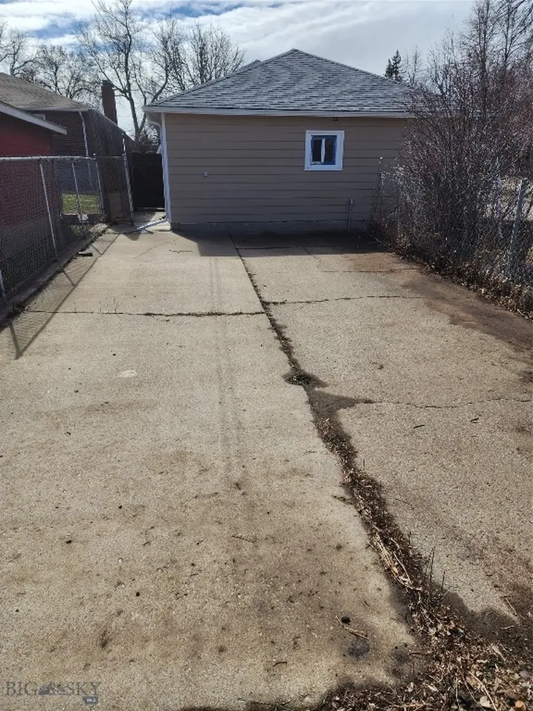 3301 1st Avenue N Great Falls MT 59401