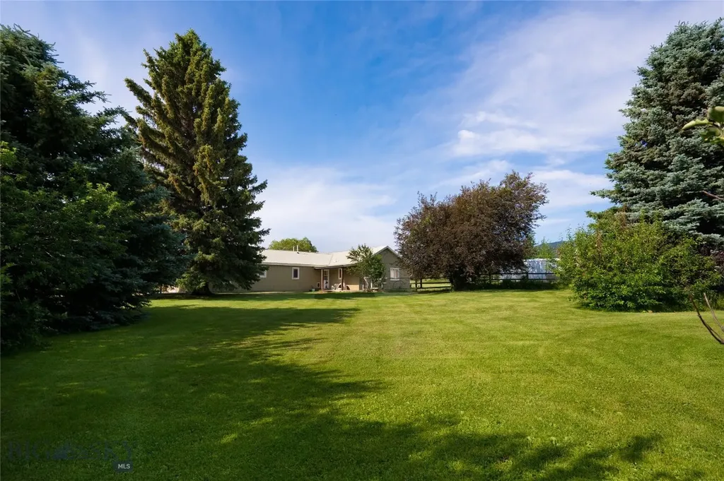 165 N Meadow Creek Road Mcallister MT 59740