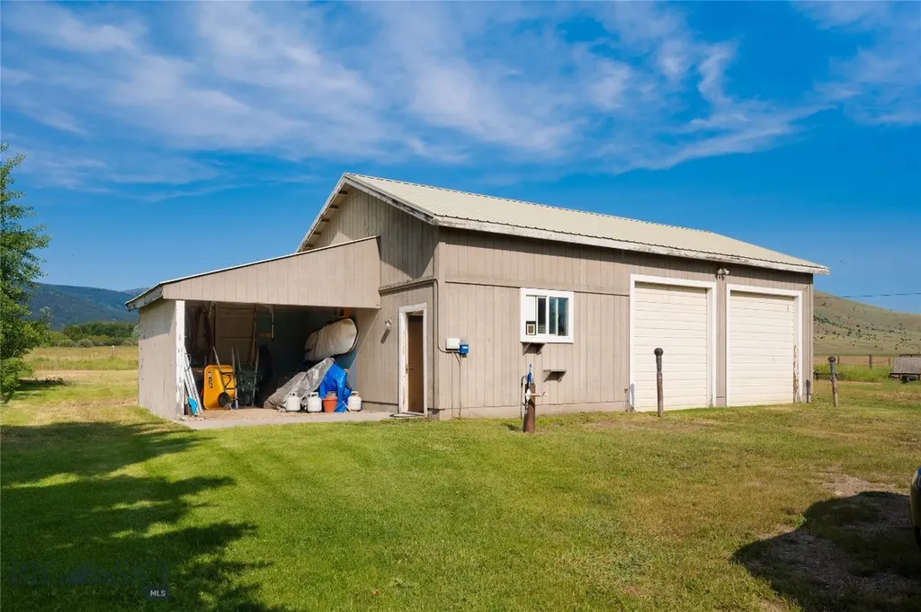 165 N Meadow Creek Road Mcallister MT 59740