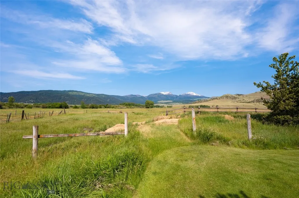 165 N Meadow Creek Road Mcallister MT 59740