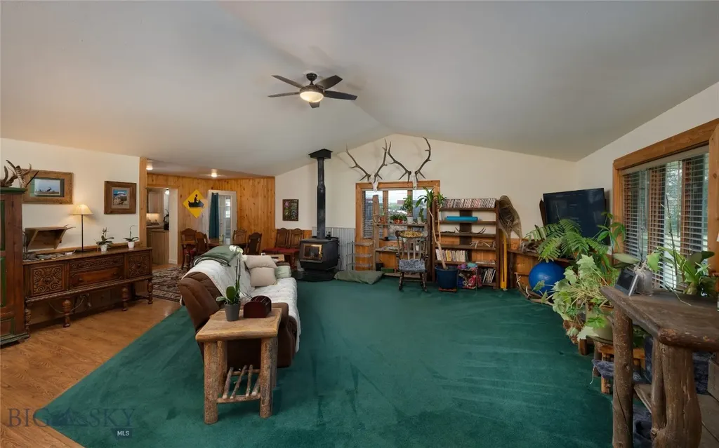 165 N Meadow Creek Road Mcallister MT 59740