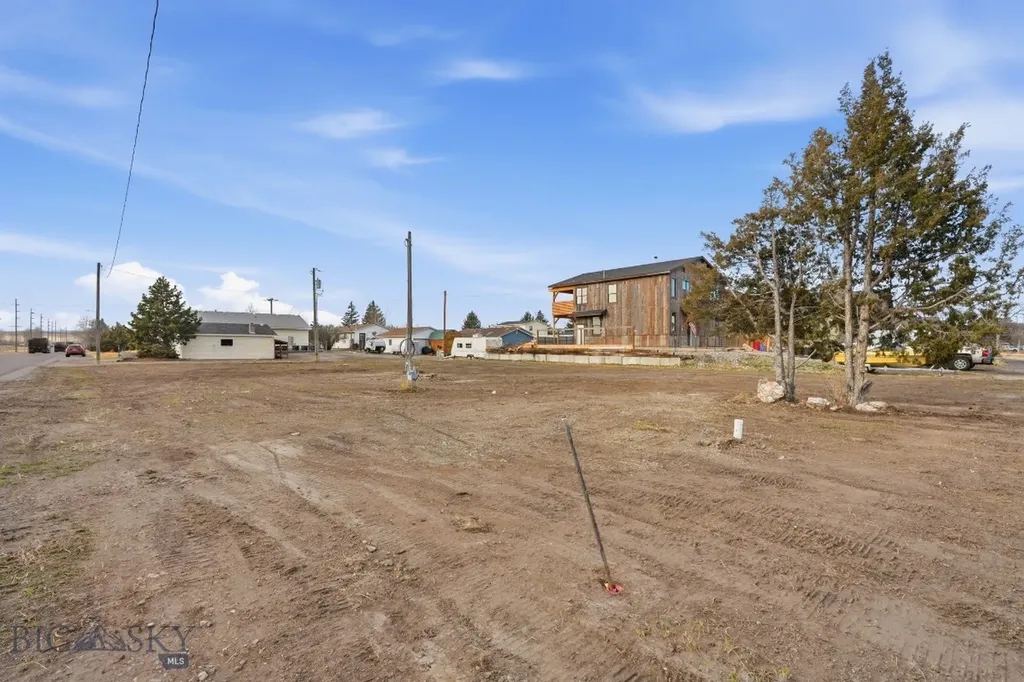 623 E Neal Street Three Forks MT 59752