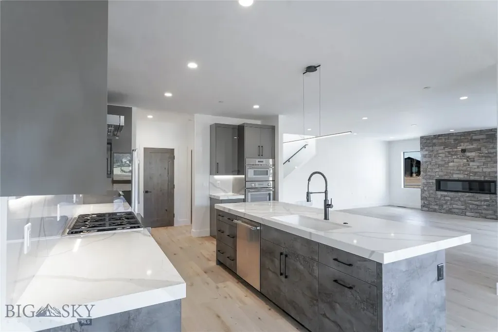 794 Naya Nuki Drive Bozeman MT 59715