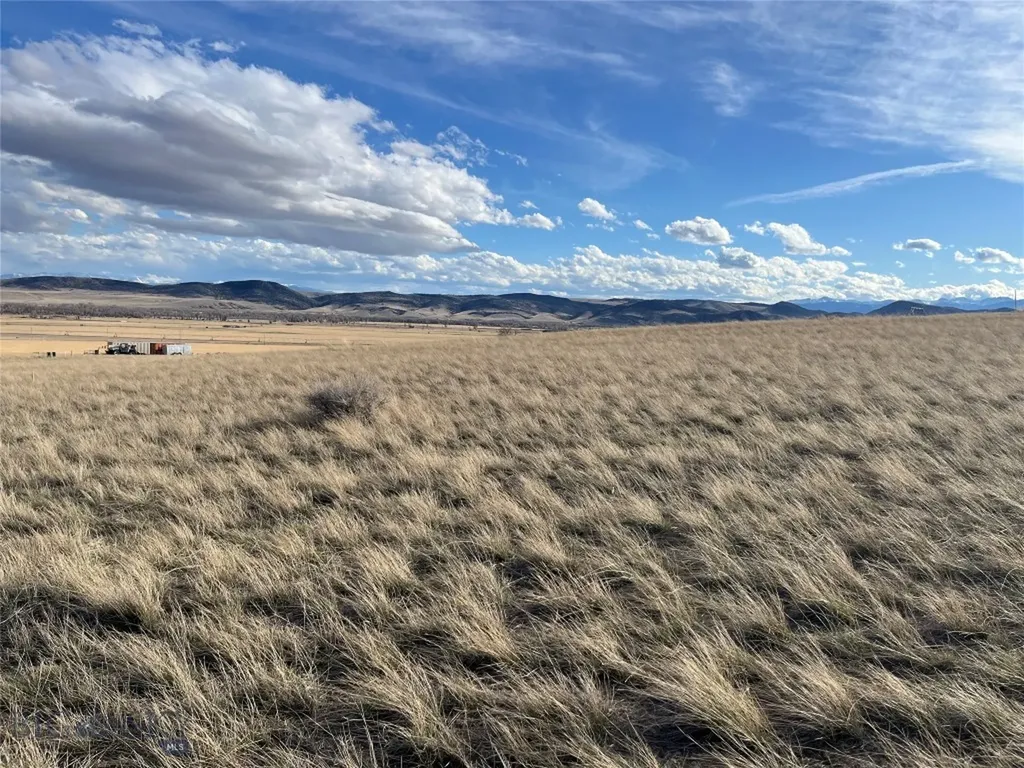 4 S Tartan Drive Three Forks MT 59752