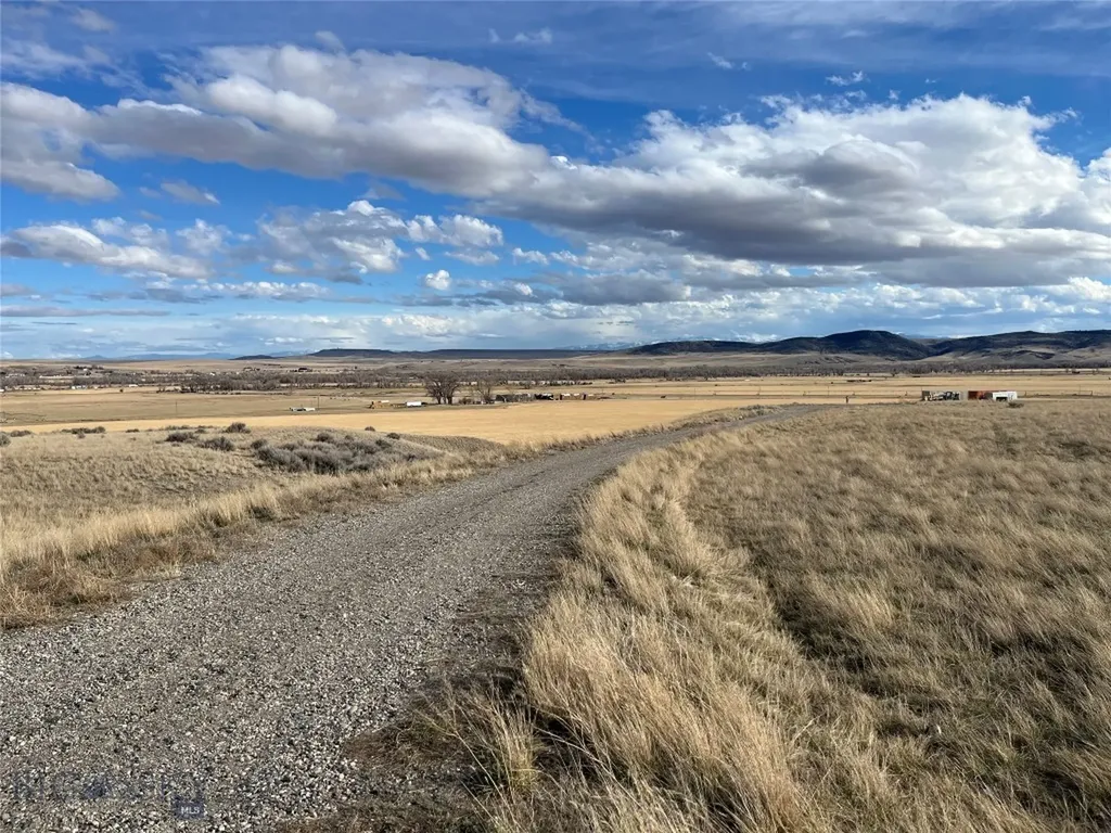 4 S Tartan Drive Three Forks MT 59752
