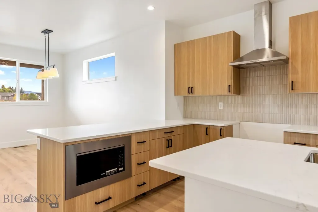 303 Cloudfield Circle Bozeman MT 59718