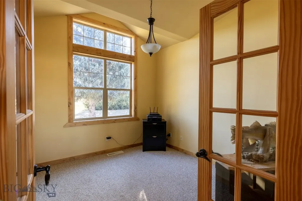 413 Garnet Mountain Gallatin Gateway MT 59730