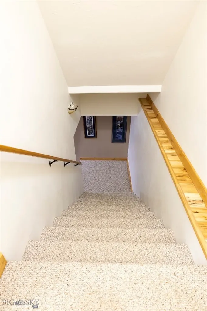 413 Garnet Mountain Gallatin Gateway MT 59730