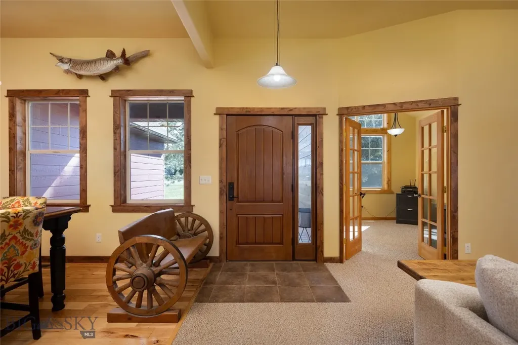 413 Garnet Mountain Gallatin Gateway MT 59730