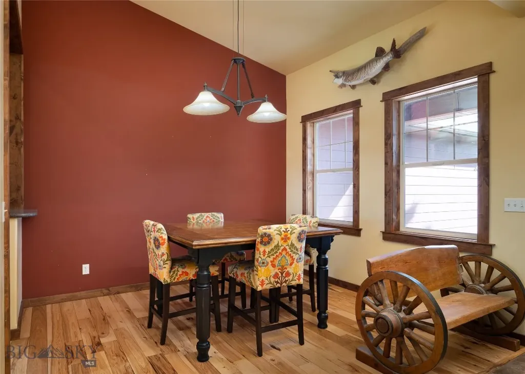 413 Garnet Mountain Gallatin Gateway MT 59730