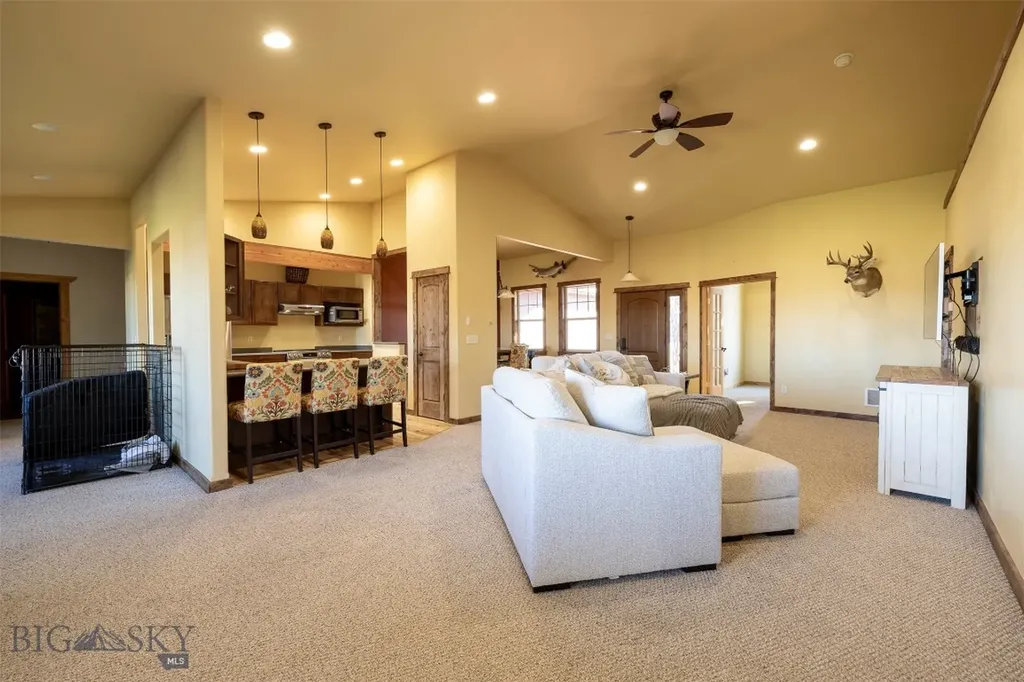 413 Garnet Mountain Gallatin Gateway MT 59730