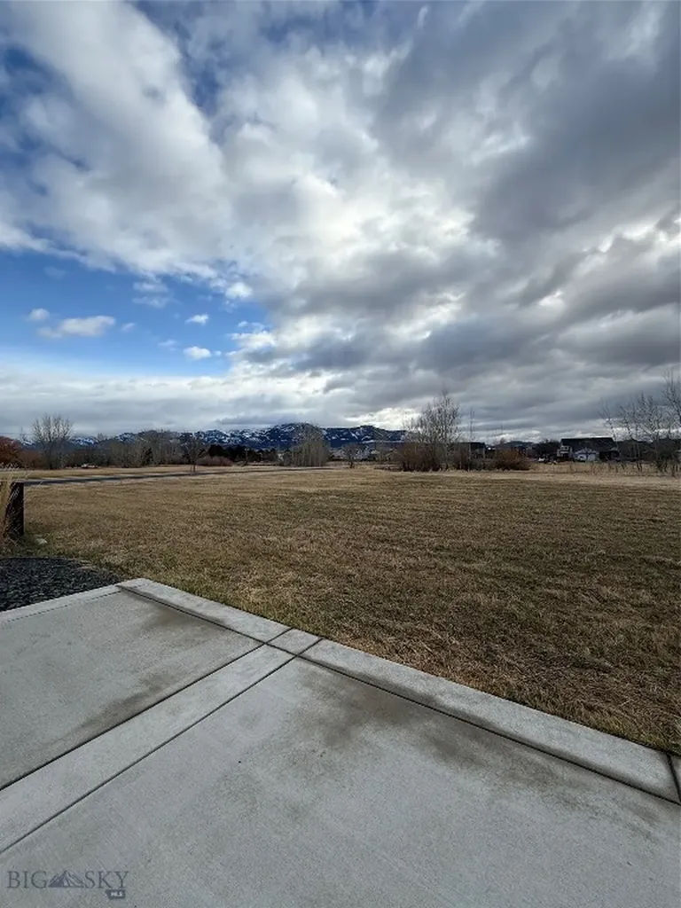 1858 Hunters Way Bozeman MT 59718