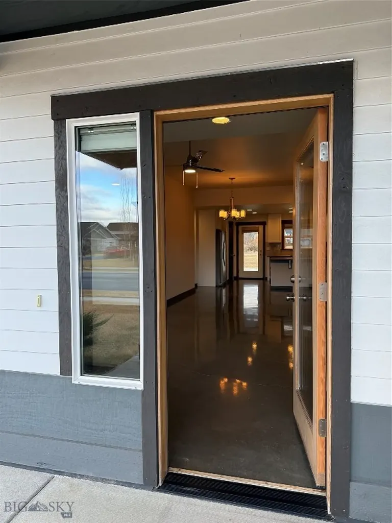1858 Hunters Way Bozeman MT 59718