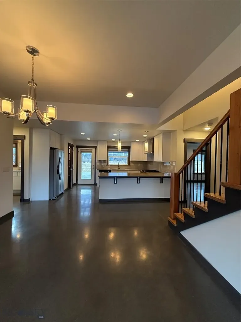 1858 Hunters Way Bozeman MT 59718