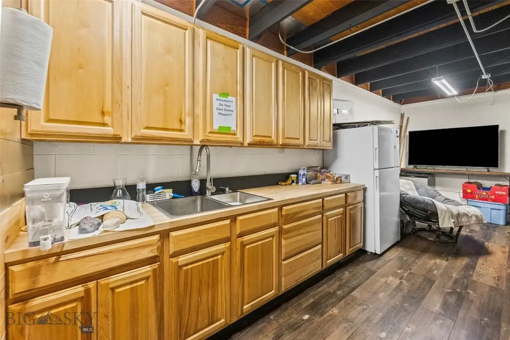 2000 N 7th Avenue Bozeman MT 59715