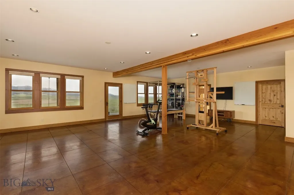 22 Porcupine Wilsall MT 59086