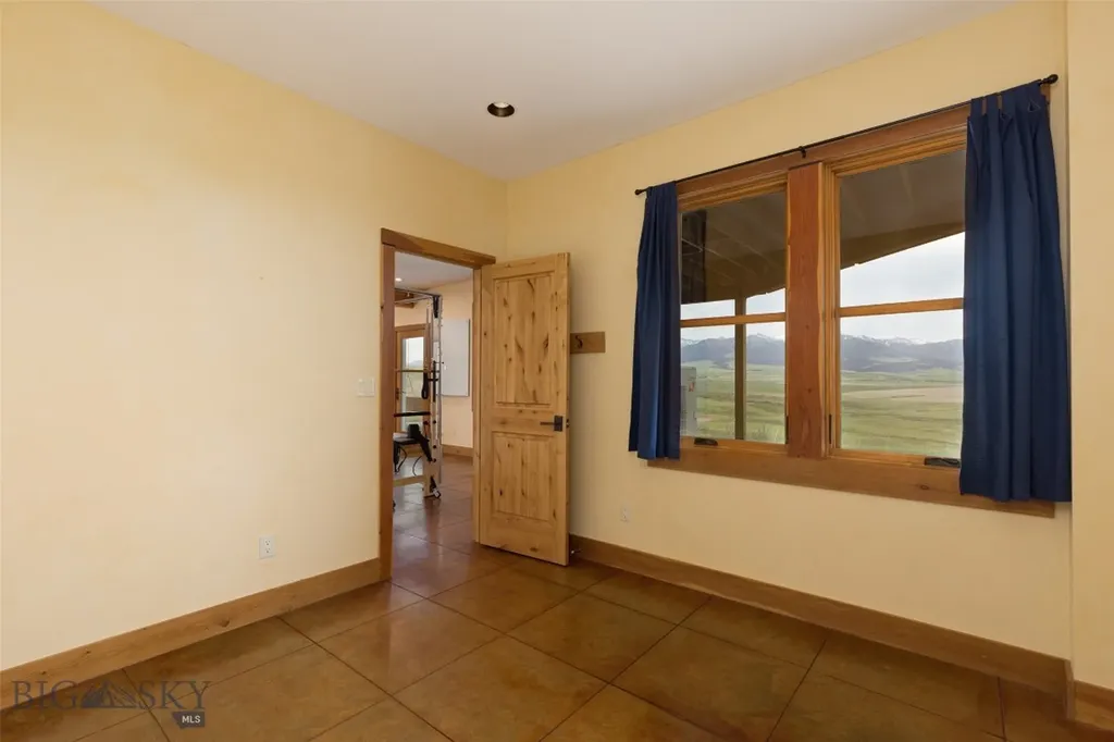 22 Porcupine Wilsall MT 59086