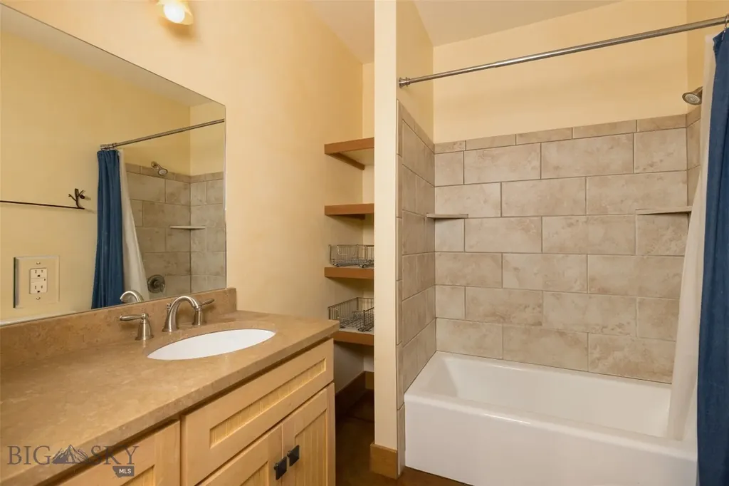 22 Porcupine Wilsall MT 59086