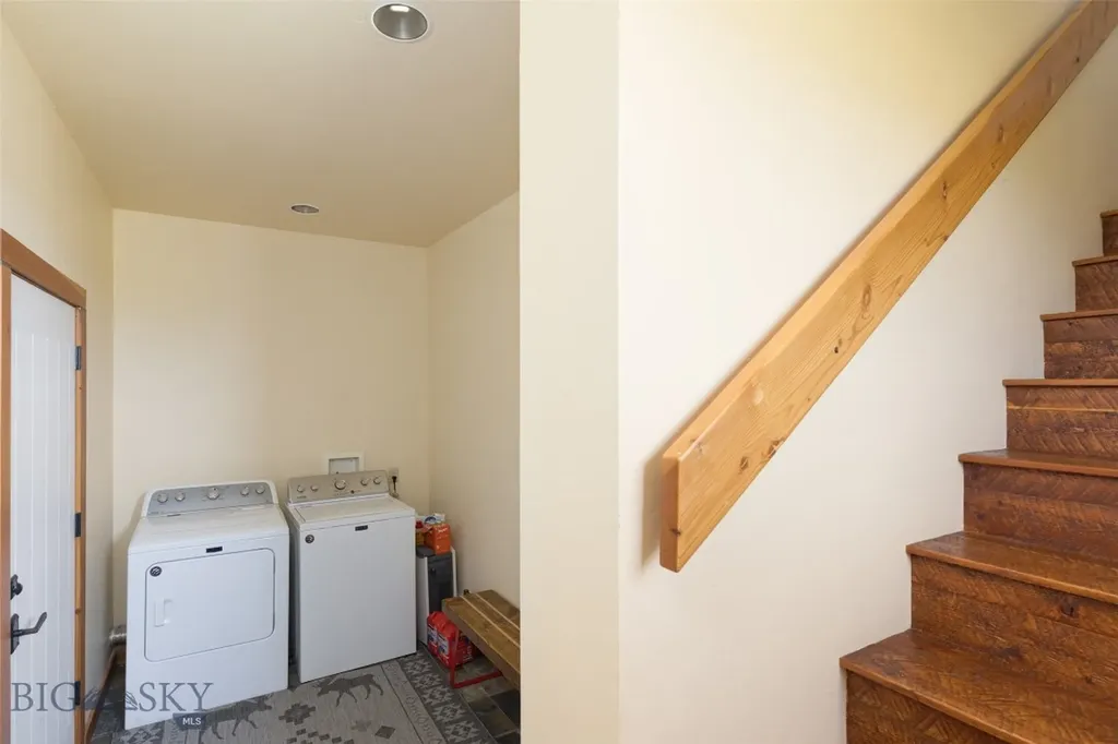22 Porcupine Wilsall MT 59086
