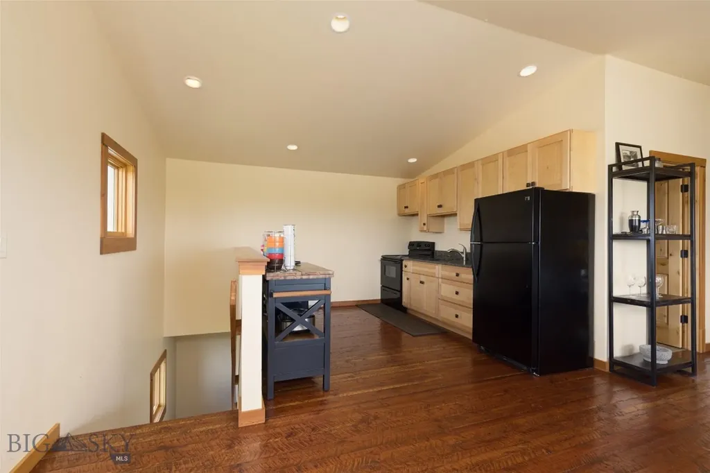 22 Porcupine Wilsall MT 59086