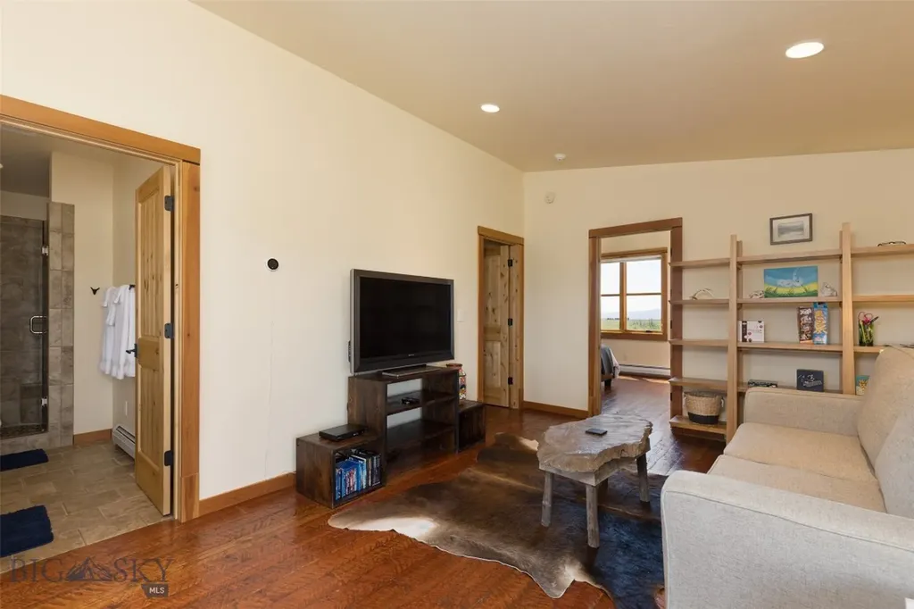 22 Porcupine Wilsall MT 59086