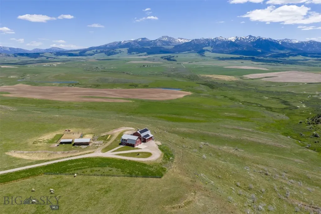 22 Porcupine Wilsall MT 59086