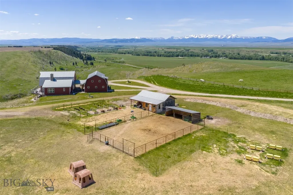 22 Porcupine Wilsall MT 59086