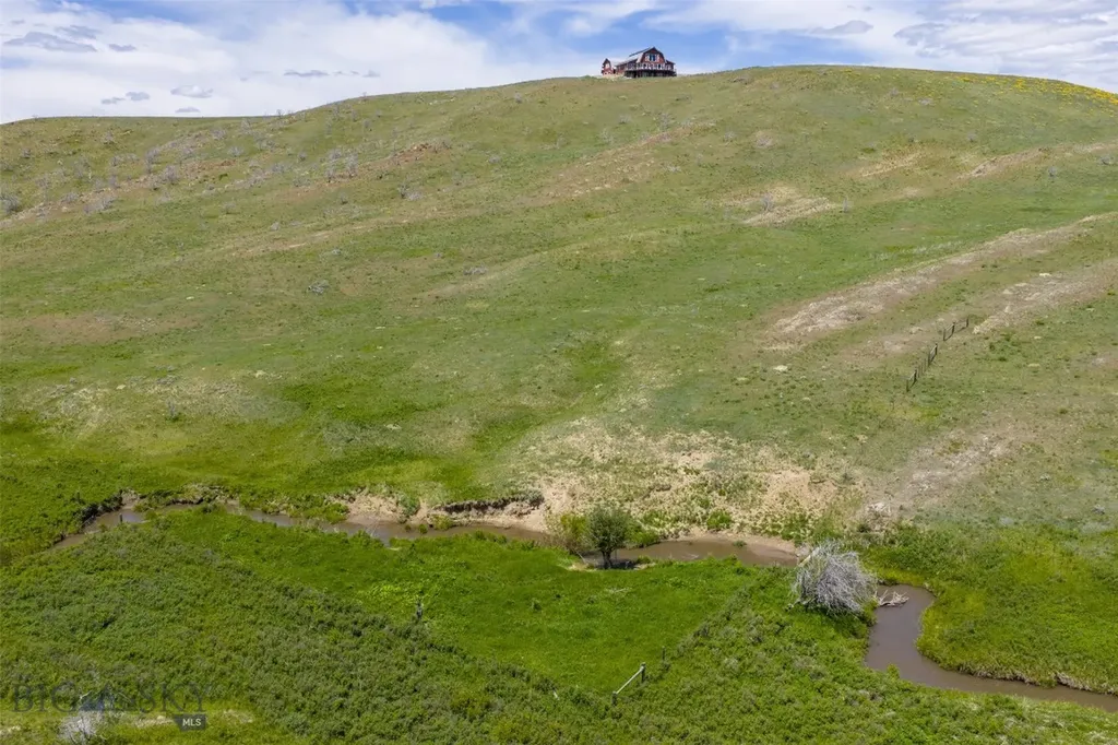 22 Porcupine Wilsall MT 59086