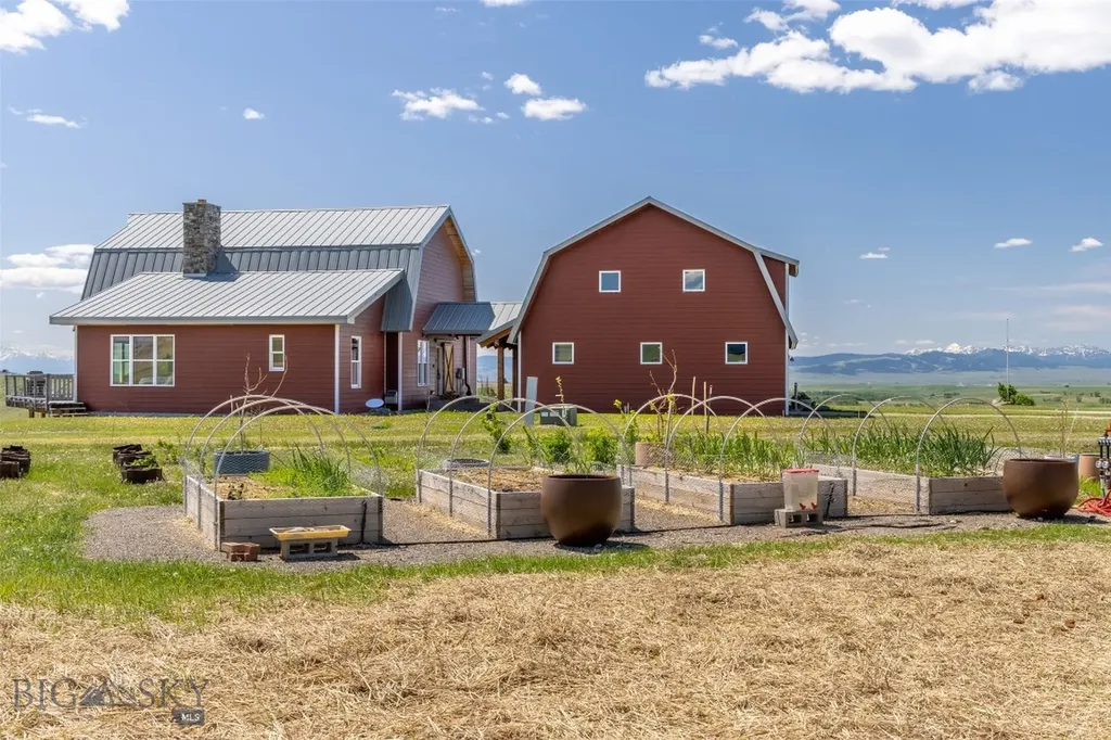 22 Porcupine Wilsall MT 59086
