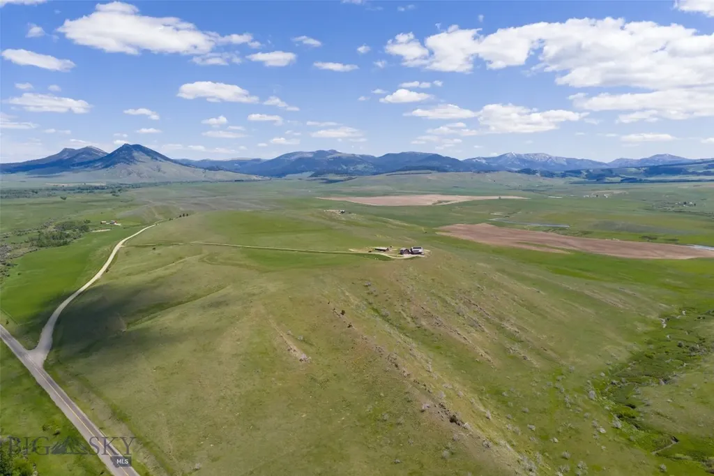 22 Porcupine Wilsall MT 59086