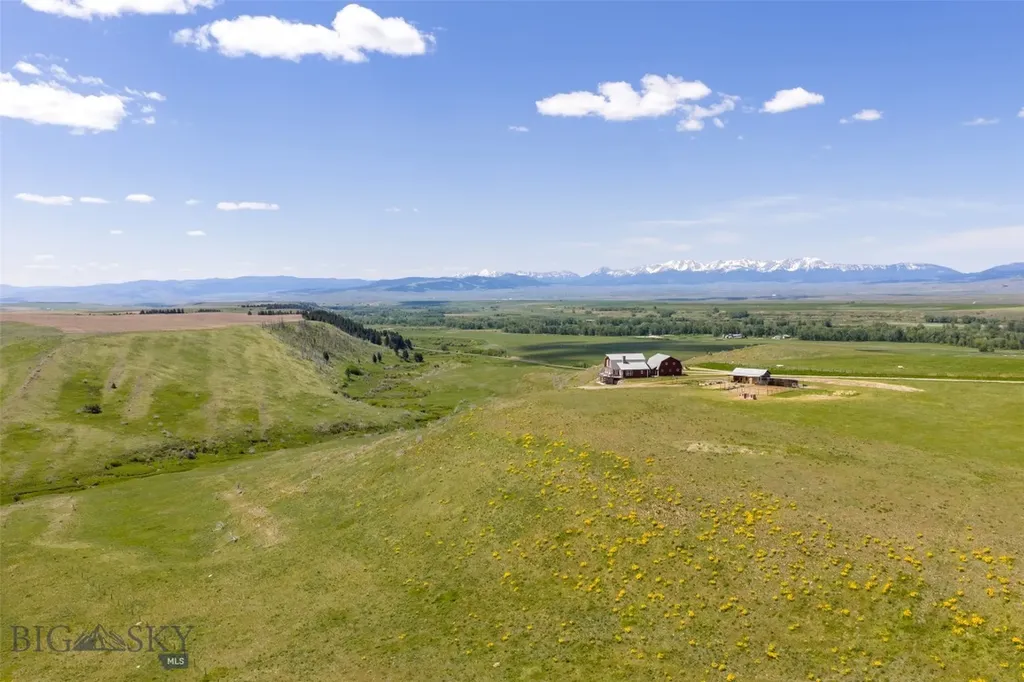 22 Porcupine Wilsall MT 59086