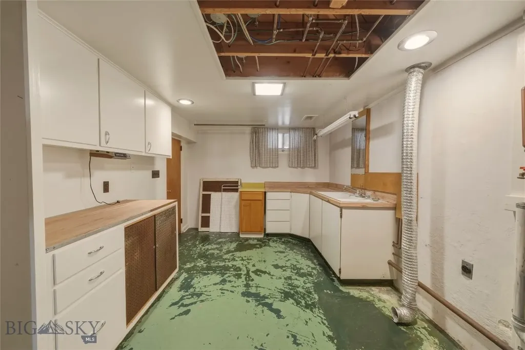 505 E 3rd Avenue E Three Forks MT 59752