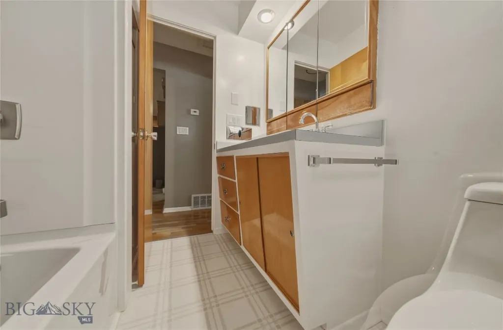 505 E 3rd Avenue E Three Forks MT 59752