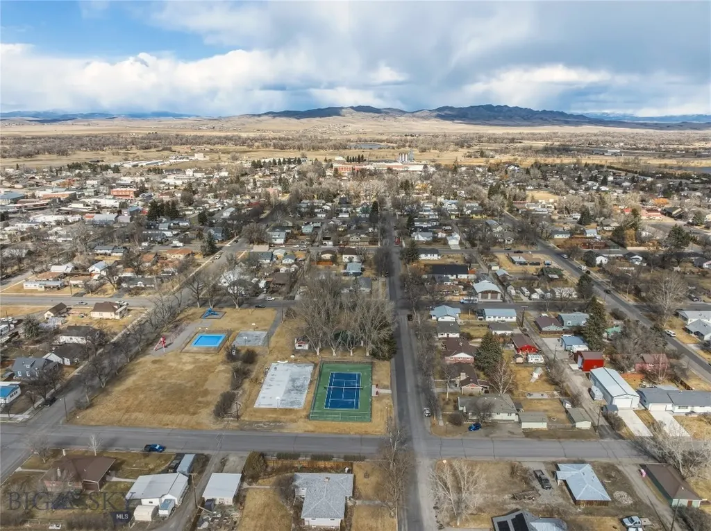 505 E 3rd Avenue E Three Forks MT 59752