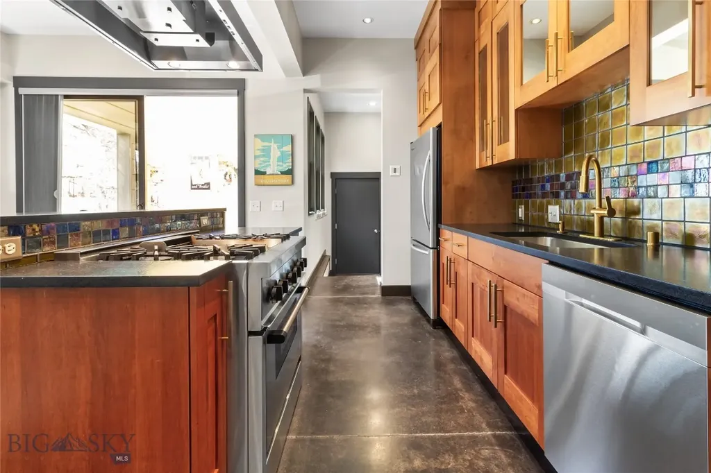301 N Black Avenue Bozeman MT 59715